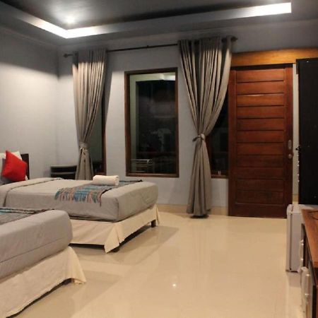 Ridho Malik Hotel Bumbang Zewnętrze zdjęcie