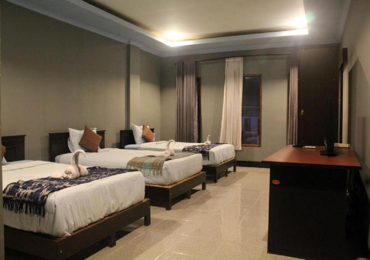 Ridho Malik Hotel Bumbang Zewnętrze zdjęcie