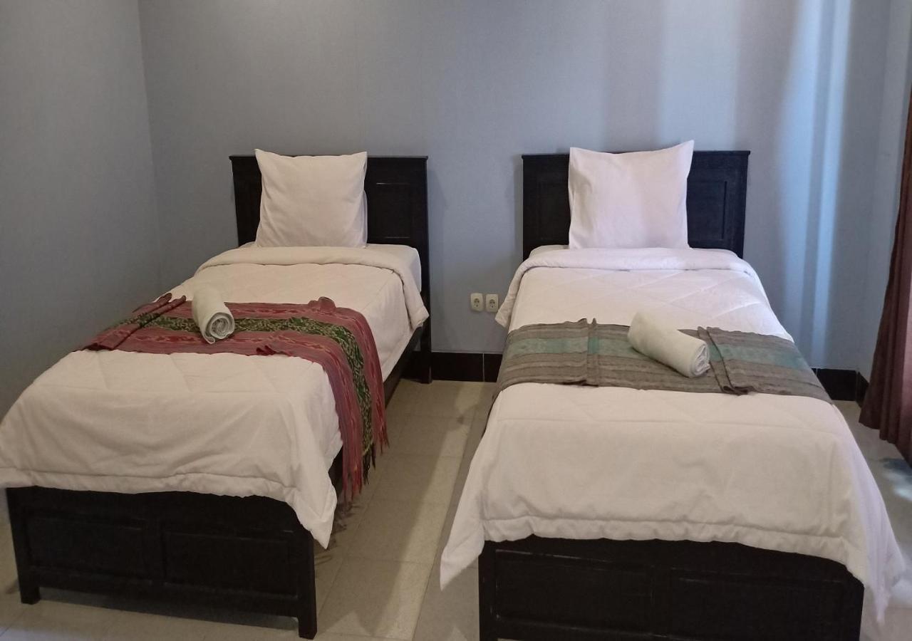 Ridho Malik Hotel Bumbang Zewnętrze zdjęcie