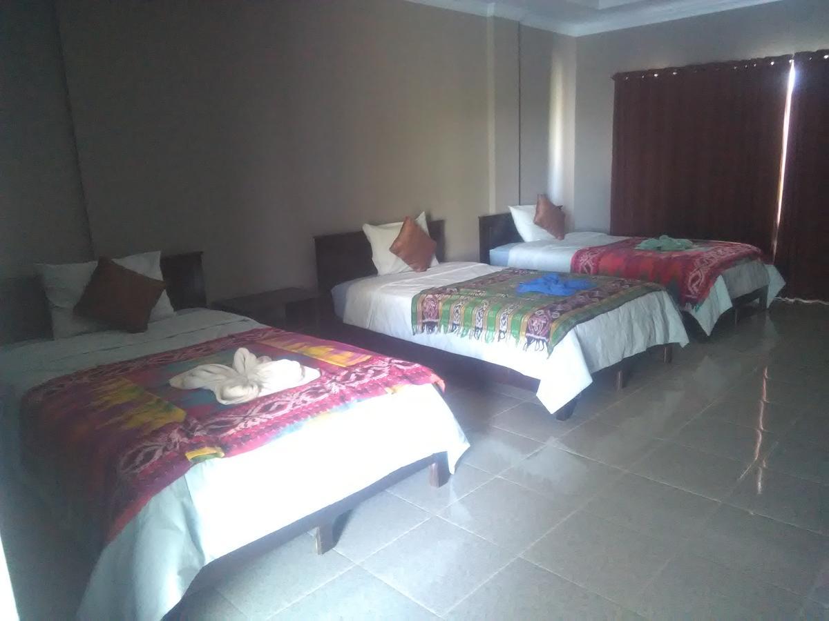 Ridho Malik Hotel Bumbang Zewnętrze zdjęcie